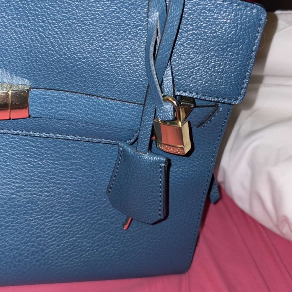 Calvin Klein Purse - Picture 4 of 12